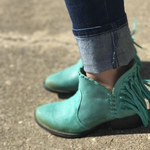 Circle G Fringe Booties
